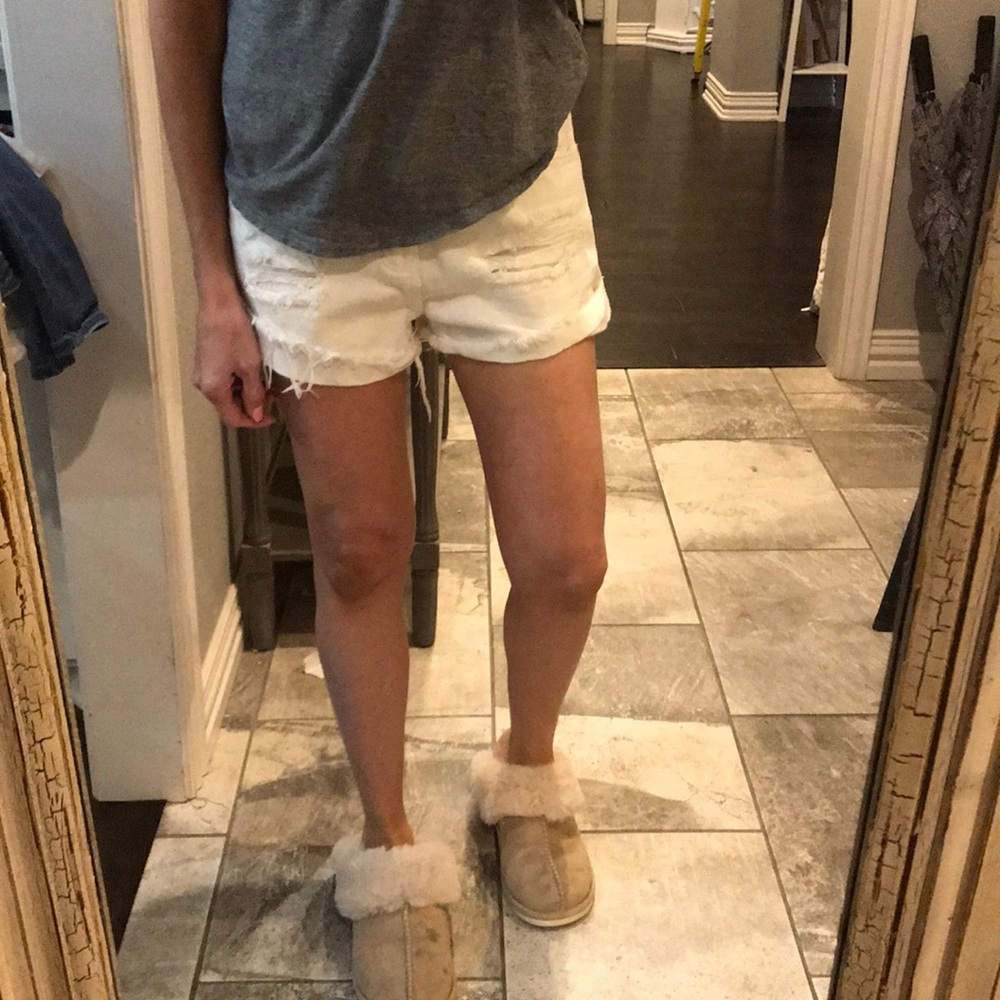 White high waisted distressed shorts